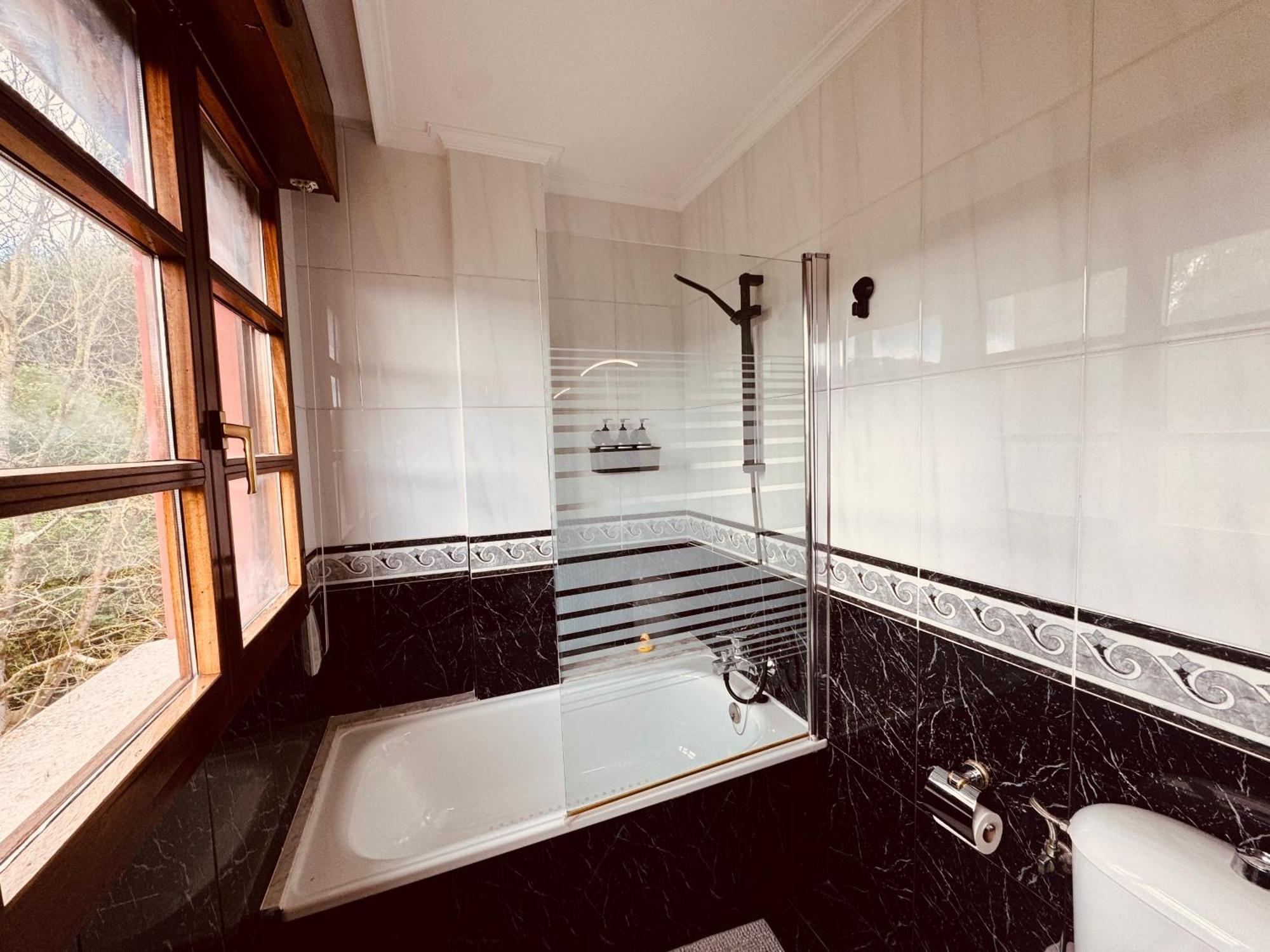 La Colina De Fano - Casa Roja Villa Fanu Ngoại thất bức ảnh